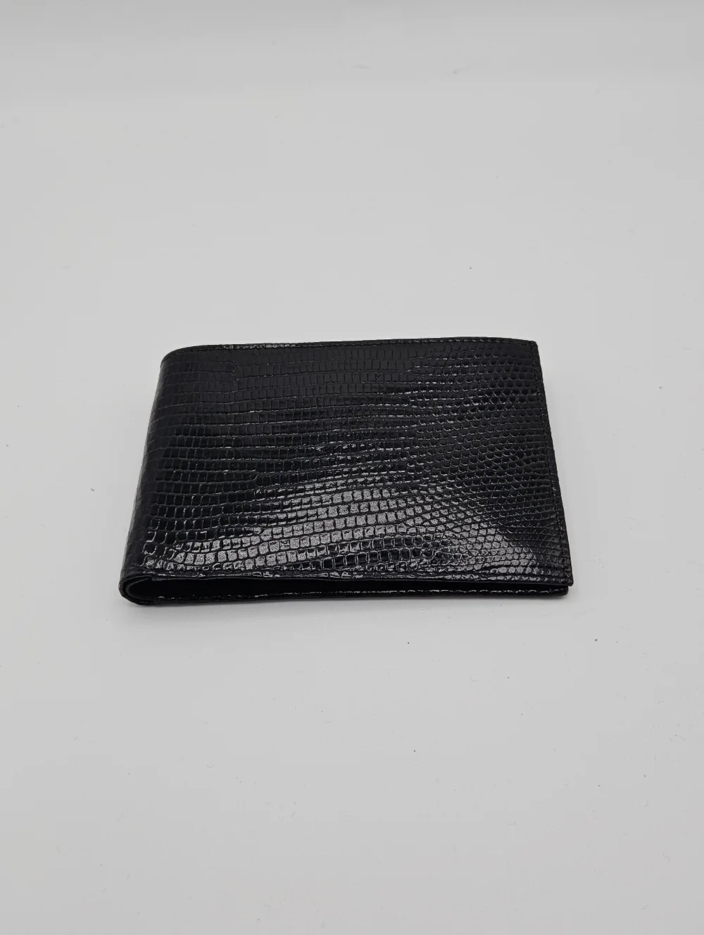 Carlo Amboldi black genuine lizard bifold wallet